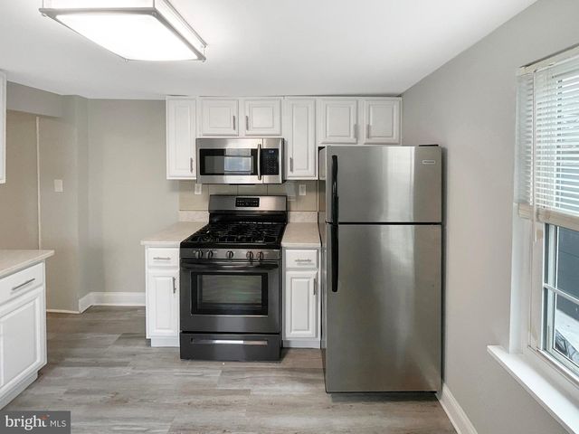 160A MCCLELLAN ST, Philadelphia, PA 19148