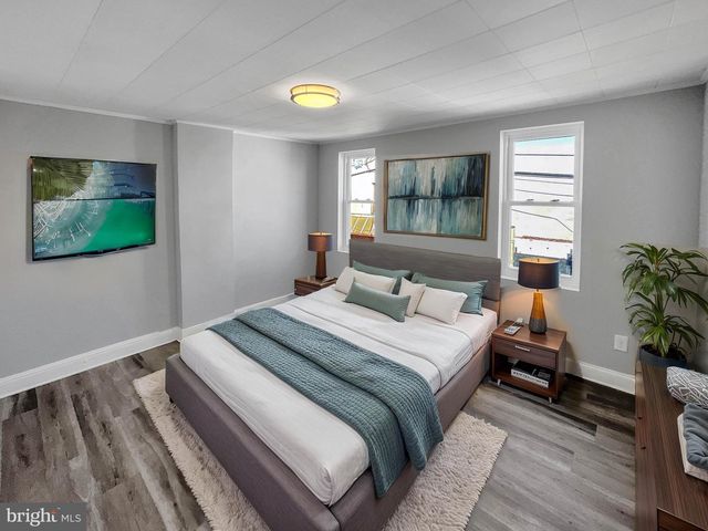 160A MCCLELLAN ST, Philadelphia, PA 19148