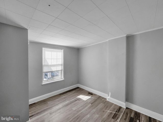 160A MCCLELLAN ST, Philadelphia, PA 19148