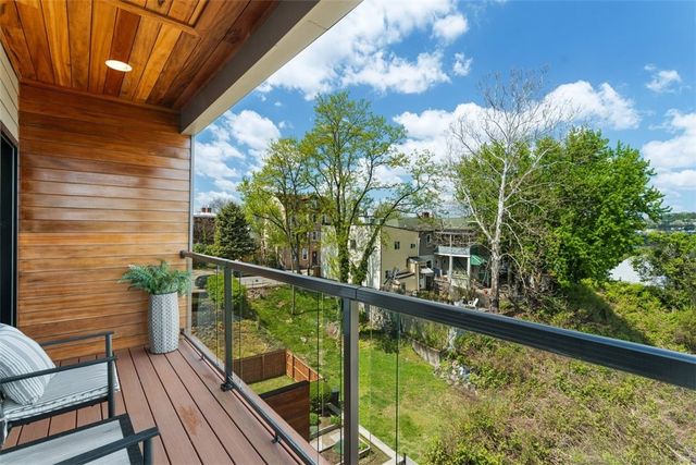 3211 Dobson Street, Polish Hill, PA 15219