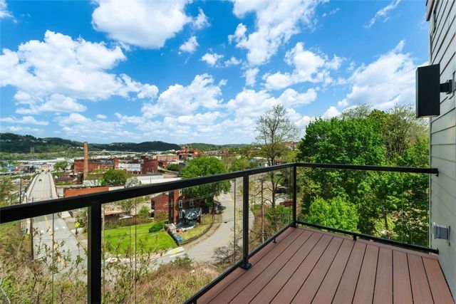 3211 Dobson Street, Polish Hill, PA 15219