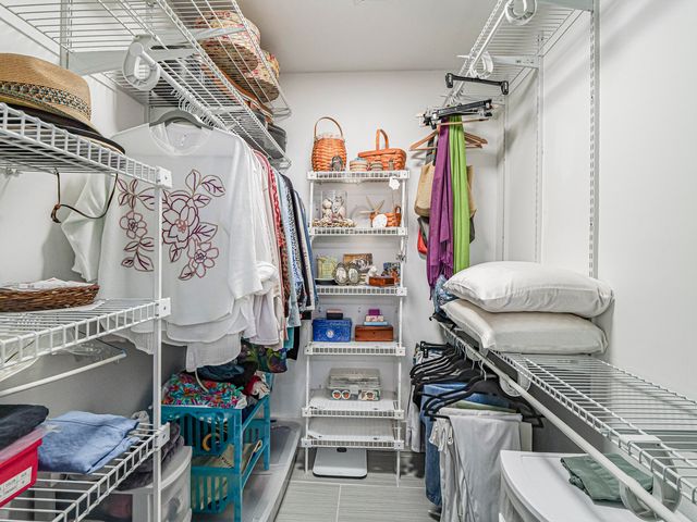 675 W Lake Jasmine Circle 206, Vero Beach, FL 32962