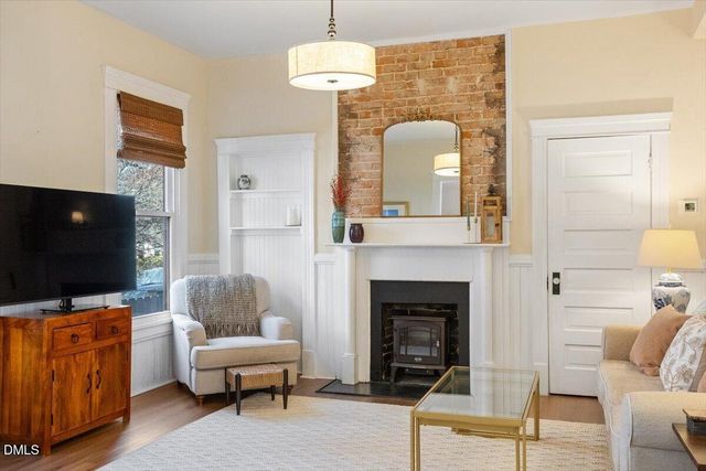 105 N East Street, Raleigh, NC 27601