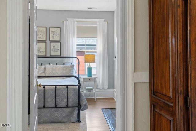 105 N East Street, Raleigh, NC 27601