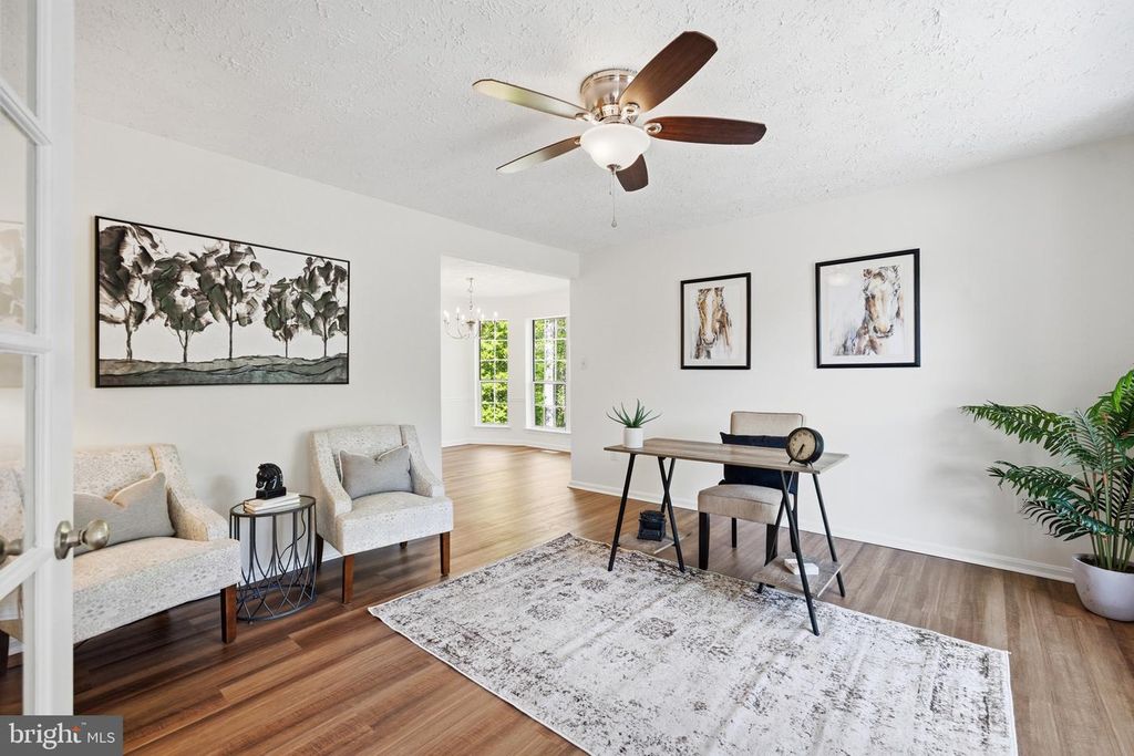 Image 12 of property listing at 105 QUAILWOOD PKWY, La Plata, MD 20646