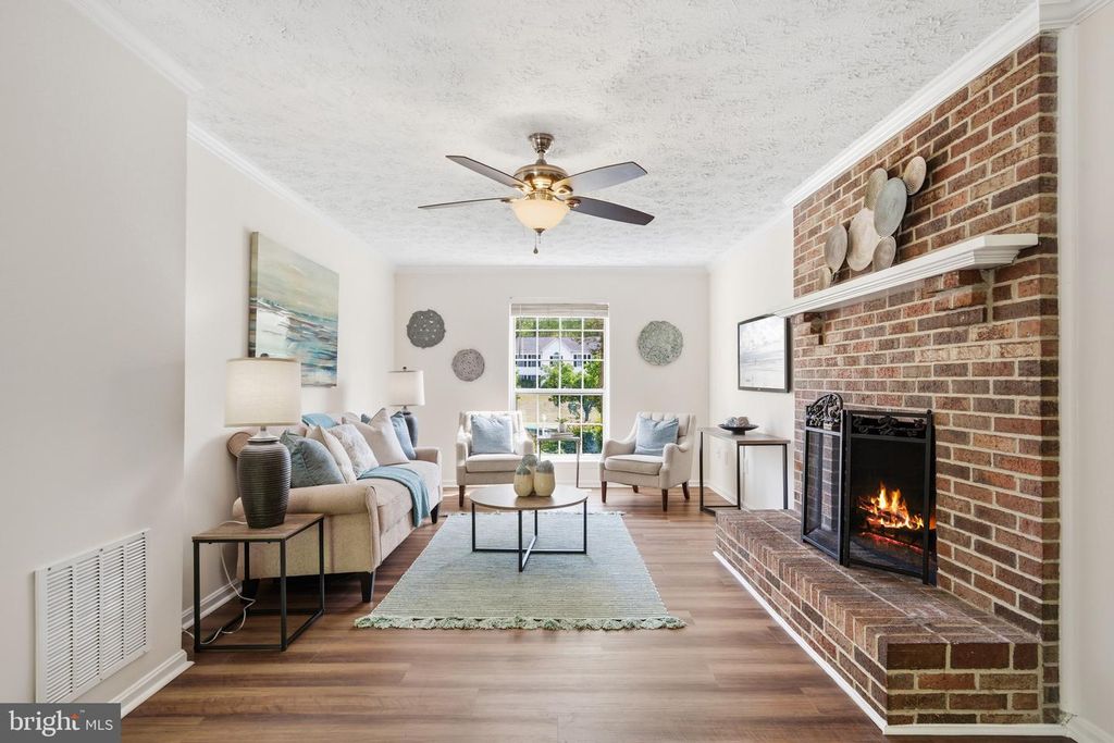 Image 16 of property listing at 105 QUAILWOOD PKWY, La Plata, MD 20646