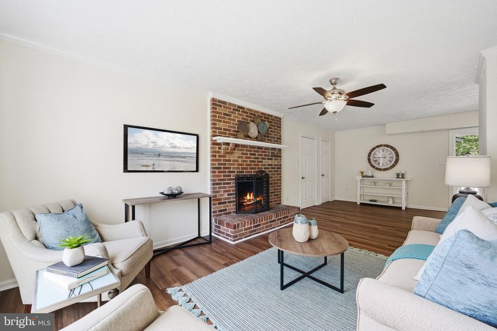 Image 17 of property listing at 105 QUAILWOOD PKWY, La Plata, MD 20646