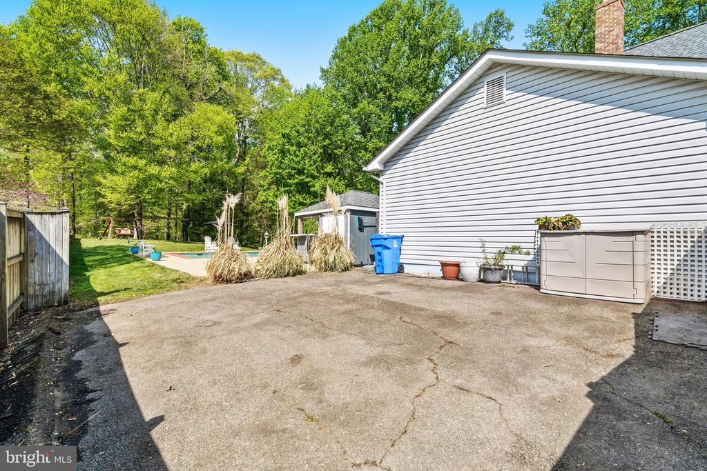 Image 37 of property listing at 105 QUAILWOOD PKWY, La Plata, MD 20646