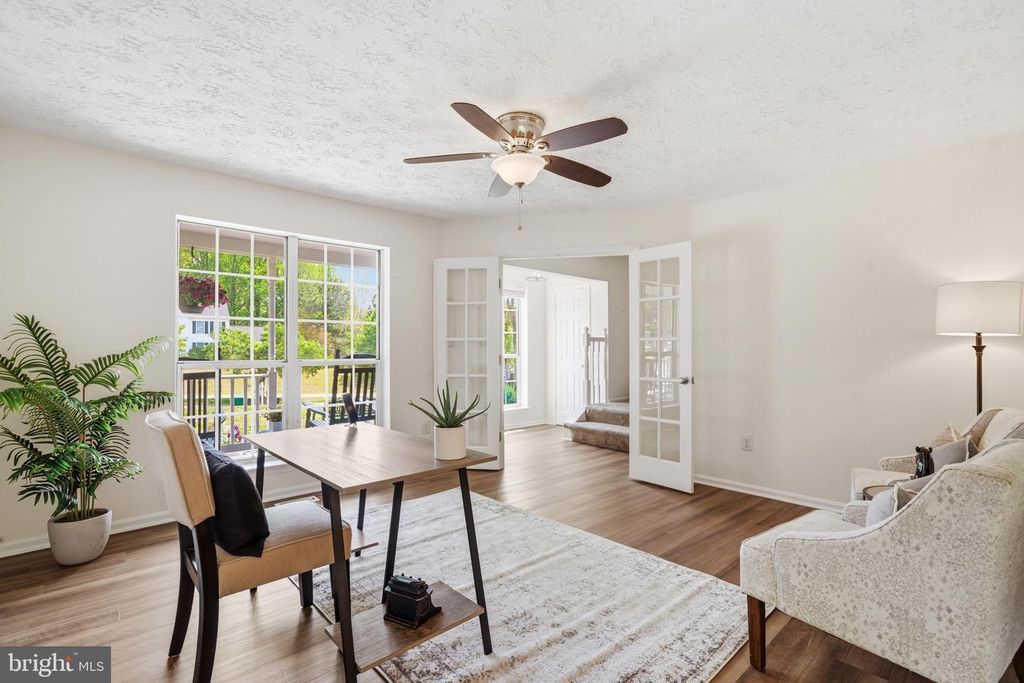 Image 4 of property listing at 105 QUAILWOOD PKWY, La Plata, MD 20646