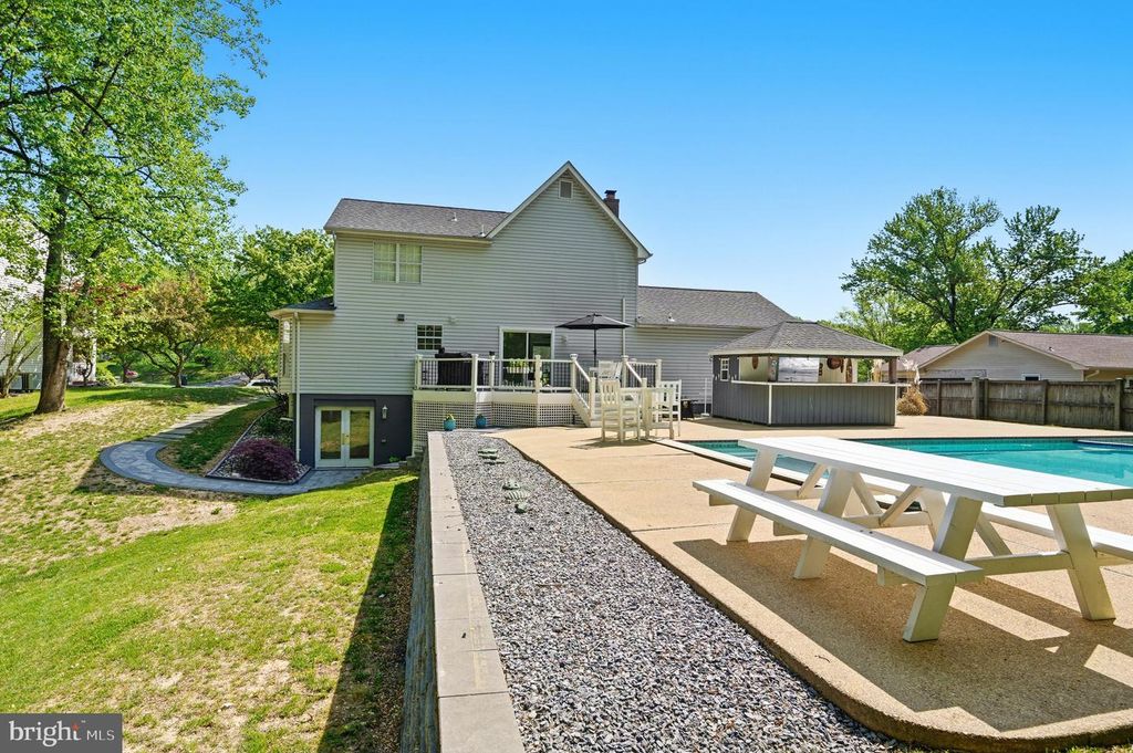 Image 41 of property listing at 105 QUAILWOOD PKWY, La Plata, MD 20646