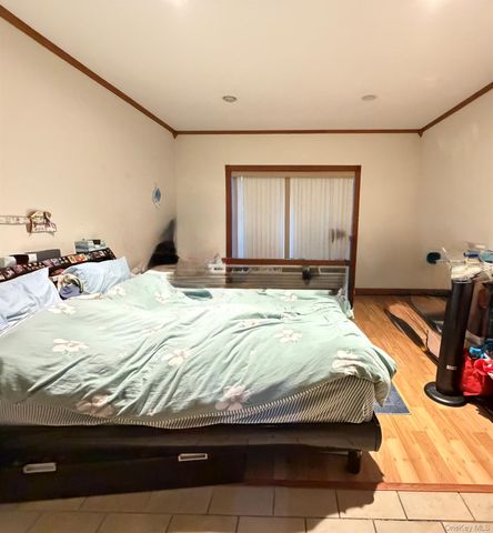 111-20 14th Road, College Point, NY 11356