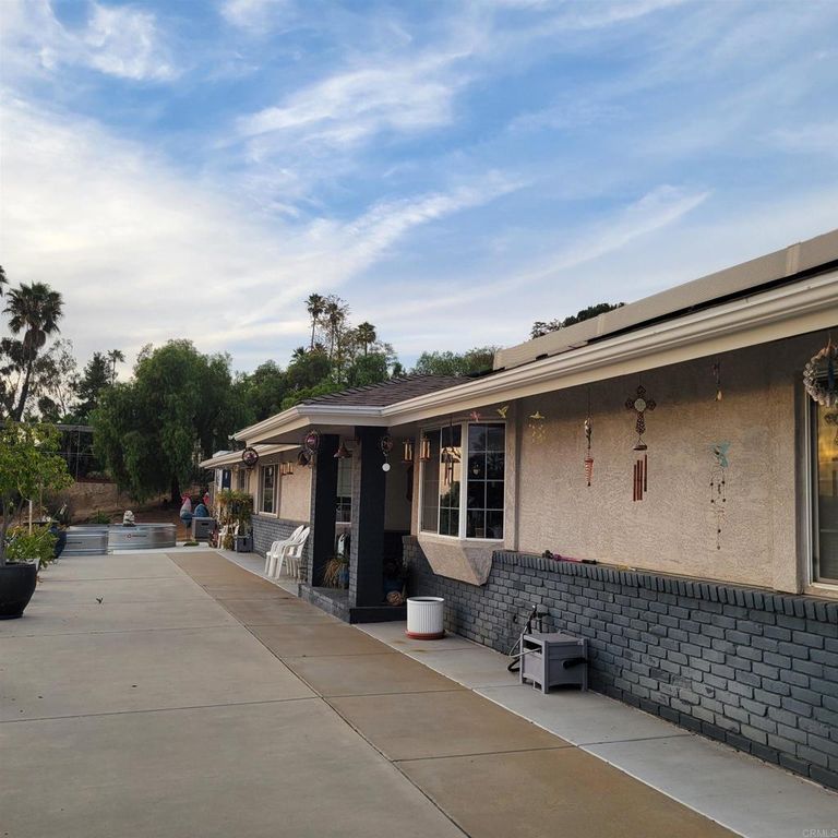 2318 Orchard Avenue, El Cajon, CA 92019