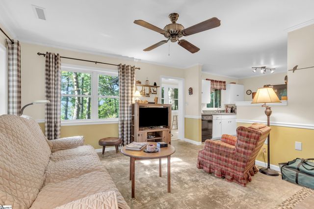 3605 Skyuka Mountain Road, Columbus, NC 28722