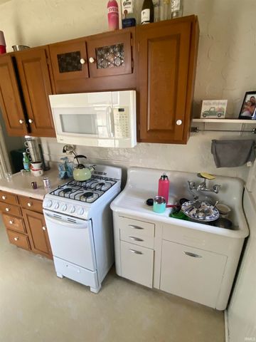 331 S Grant Street, Bloomington, IN 47401