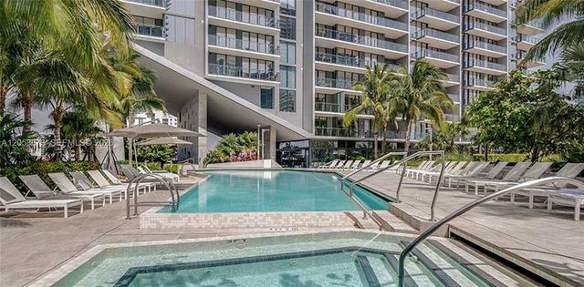 88 SW 7th St 2603, Miami, FL 33130
