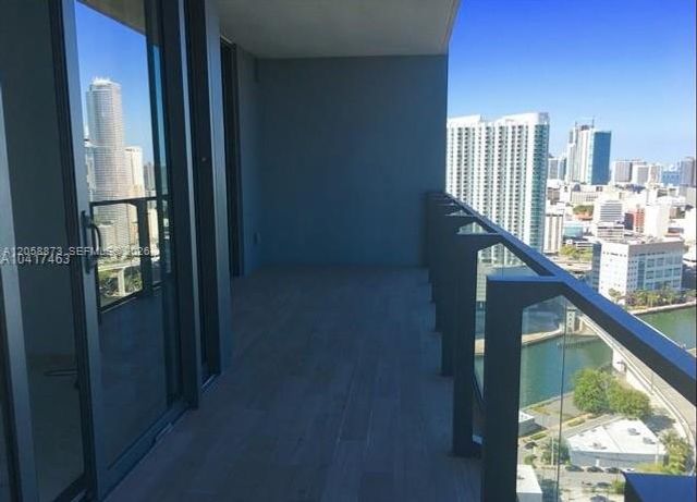 88 SW 7th St 2603, Miami, FL 33130