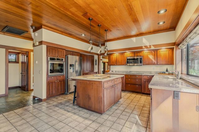 1555 Naturewood Dr, Meadow Vista, CA 95722