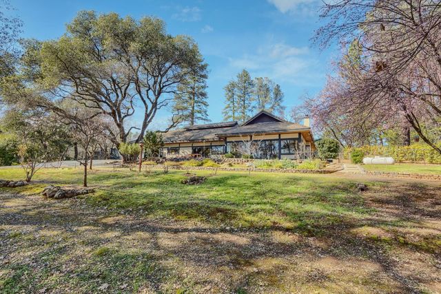 1555 Naturewood Dr, Meadow Vista, CA 95722