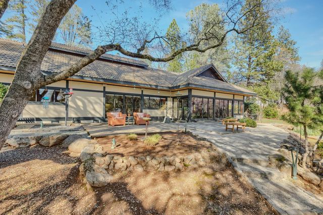 1555 Naturewood Dr, Meadow Vista, CA 95722