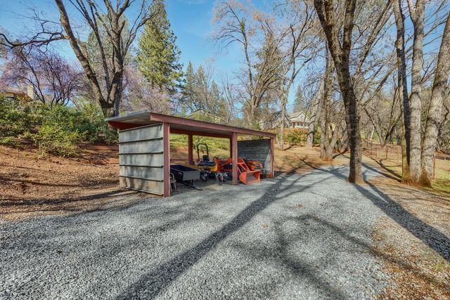 1555 Naturewood Dr, Meadow Vista, CA 95722