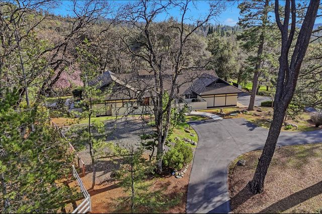 1555 Naturewood Dr, Meadow Vista, CA 95722