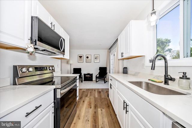 8796 DISCOVERY BLVD, Walkersville, MD 21793