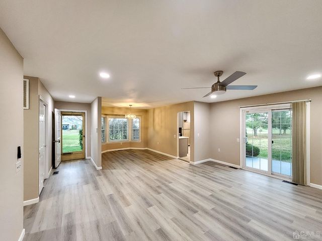 3-D John Adams Court, Monroe, NJ 08831