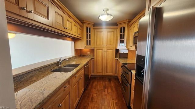 40 Rader St Apt 308, Norfolk, VA 23510