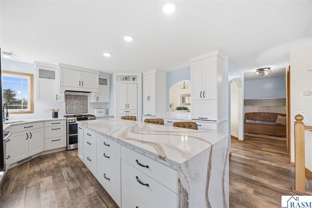 120 Callaway Court, Mankato, MN 56001