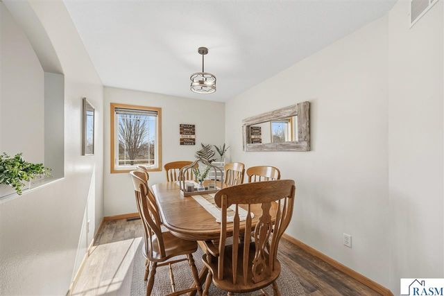 120 Callaway Court, Mankato, MN 56001