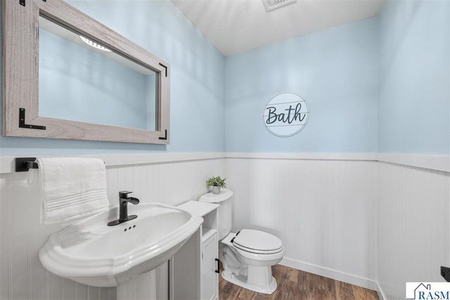 120 Callaway Court, Mankato, MN 56001