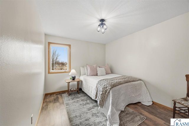 120 Callaway Court, Mankato, MN 56001