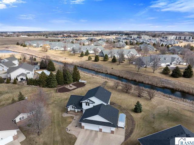 120 Callaway Court, Mankato, MN 56001