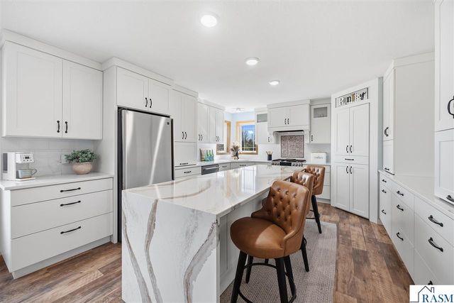 120 Callaway Court, Mankato, MN 56001