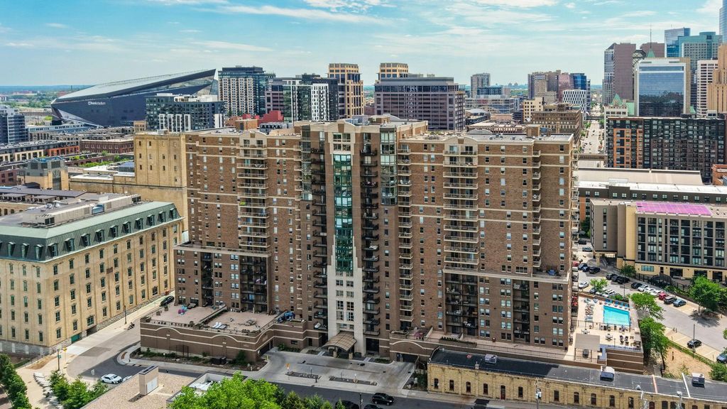 401 S 1st Street 822, Minneapolis, MN 55401 — photo 3