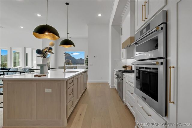 1228 N 72nd Street, Broken Arrow, OK 74014