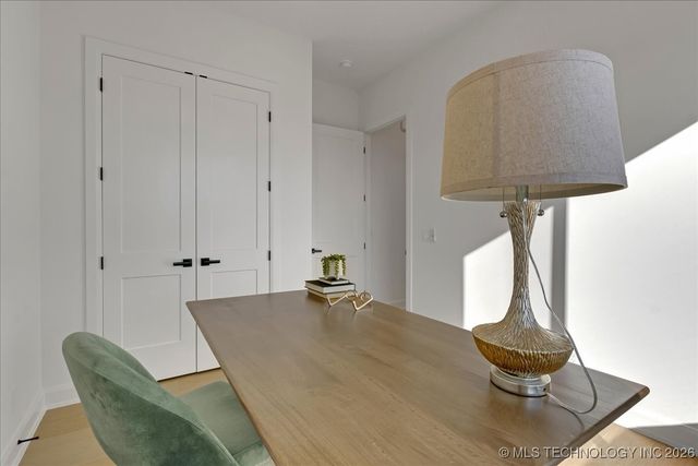 1228 N 72nd Street, Broken Arrow, OK 74014