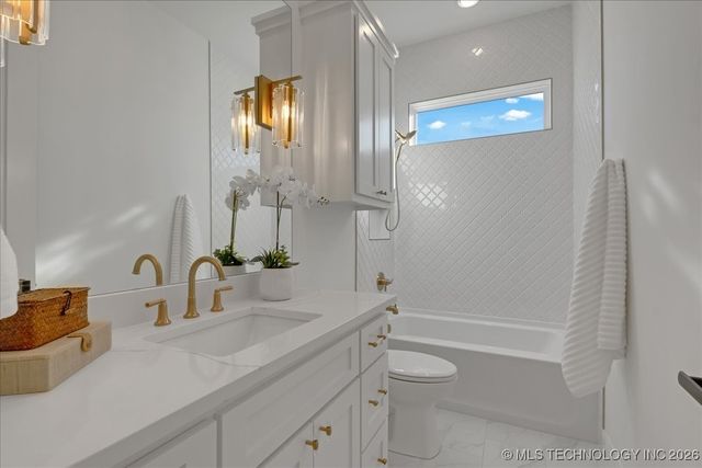 1228 N 72nd Street, Broken Arrow, OK 74014