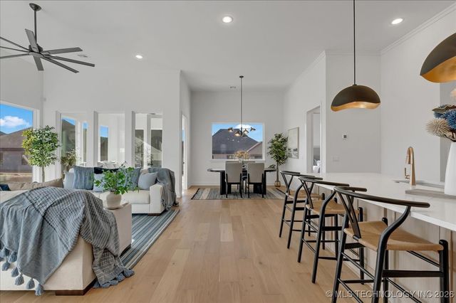 1228 N 72nd Street, Broken Arrow, OK 74014