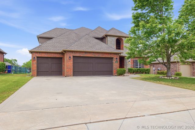 1601 W Ulysses Street, Broken Arrow, OK 74012