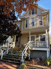 559-561 Roanoke BLVD, Salem, VA 24153