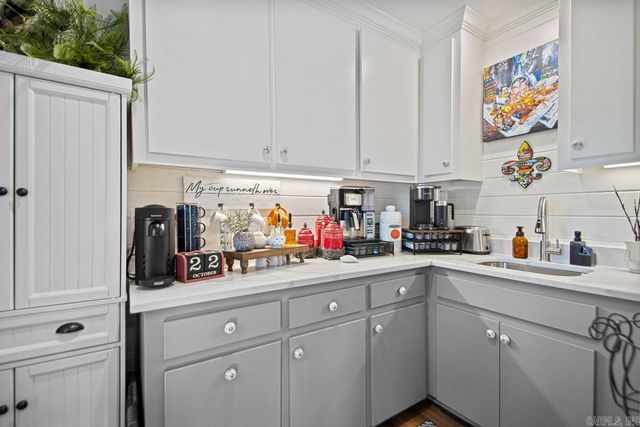 324 W North, Benton, AR 72015