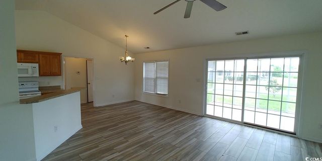 1289 Gailard Dr., Conway, SC 29526