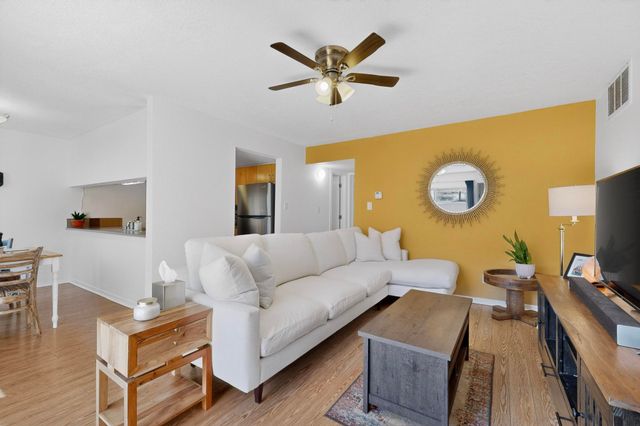 13202 Candelaria Road NE, Albuquerque, NM 87112