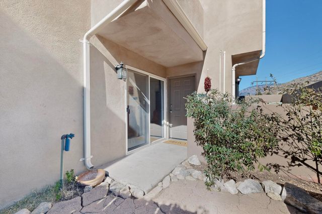 13202 Candelaria Road NE, Albuquerque, NM 87112