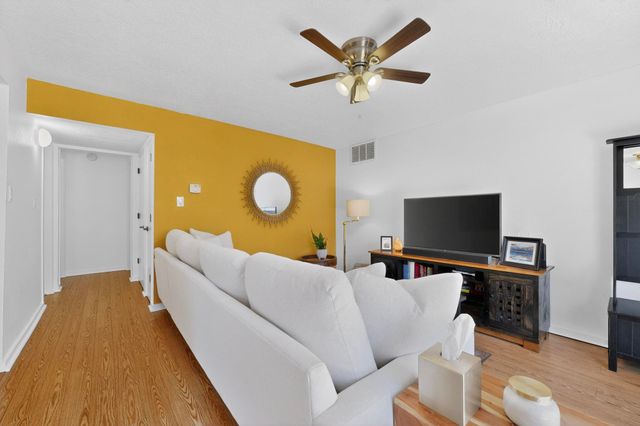 13202 Candelaria Road NE, Albuquerque, NM 87112