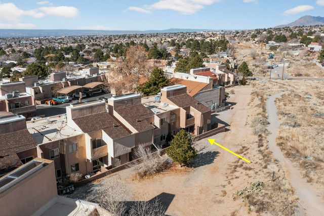 13202 Candelaria Road NE, Albuquerque, NM 87112