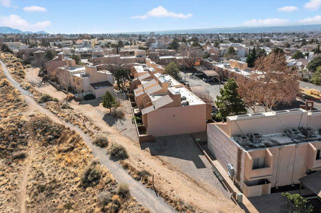 13202 Candelaria Road NE, Albuquerque, NM 87112