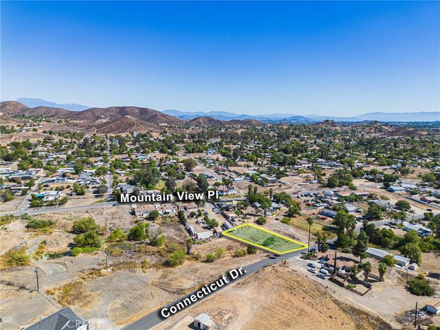28492 Connecticut Drive, Menifee, CA 92587