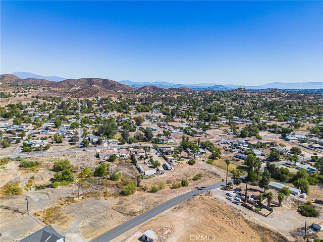 28492 Connecticut Drive, Menifee, CA 92587